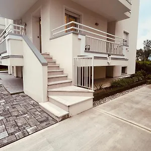 Gardenia Apartment