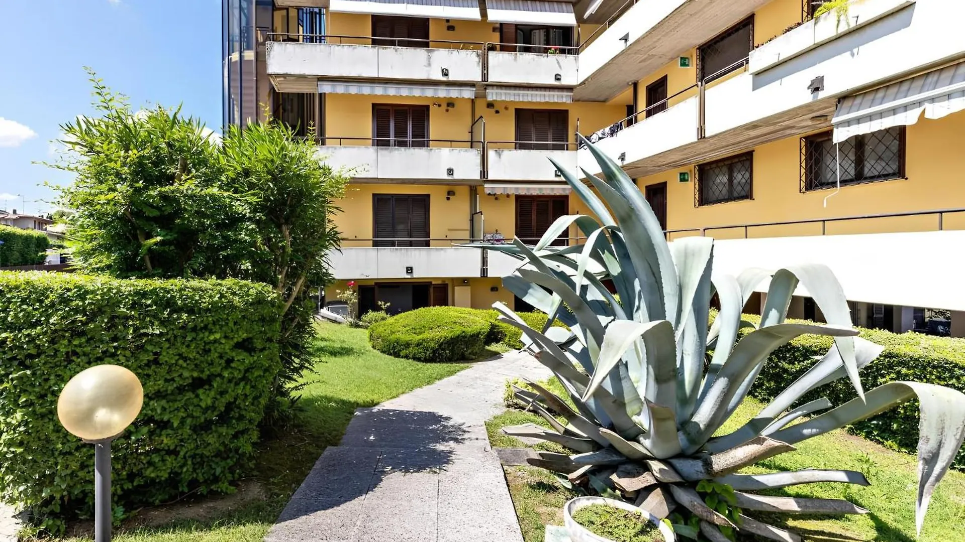 Sunshine Apartment - 200M Dal Lago Con Piscina Desenzano del Garda